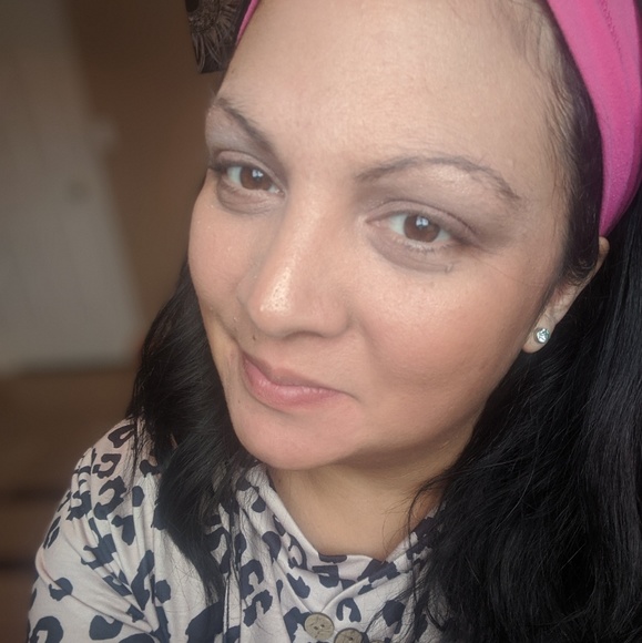 Meet your Posher, Tara - Picture 1 of 1